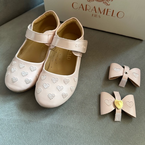 CARAMELO KIDS Girls Pink Bow Shoes - Picture 12 of 15
